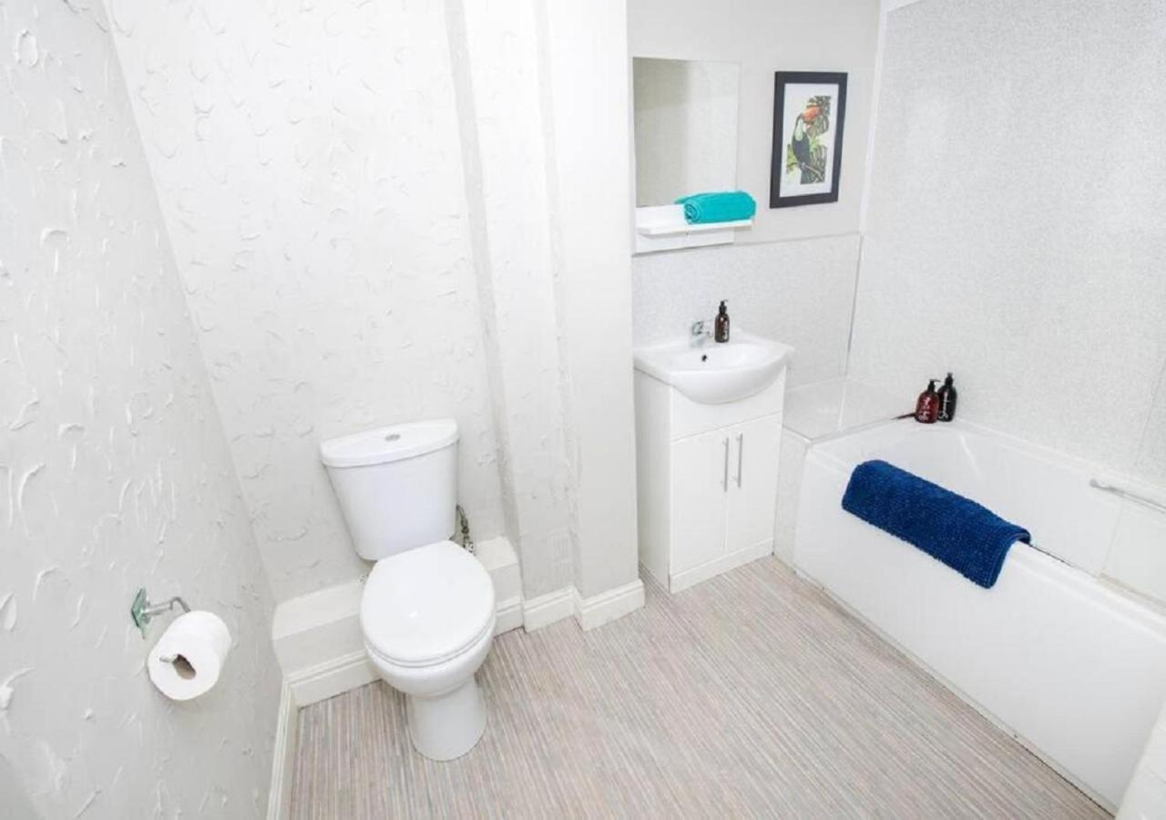 Cormorant - Beautiful 2 Bed Apartment With Sea Views Old Town Scarborough Exterior photo