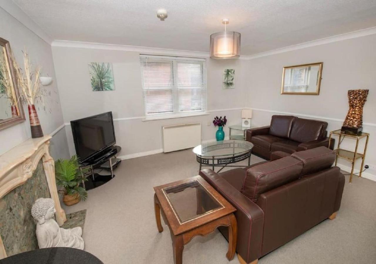 Cormorant - Beautiful 2 Bed Apartment With Sea Views Old Town Scarborough Exterior photo